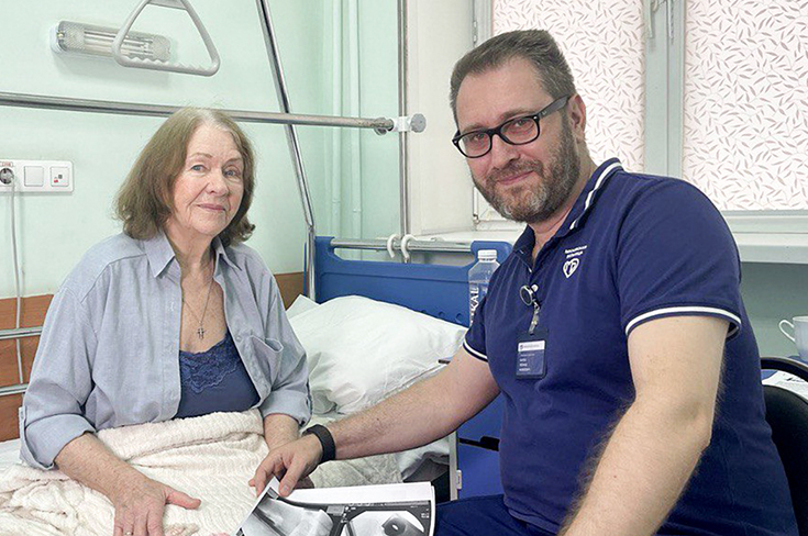 Врачи московской 13-й больницы поставили на ноги 90-летнюю пациентку